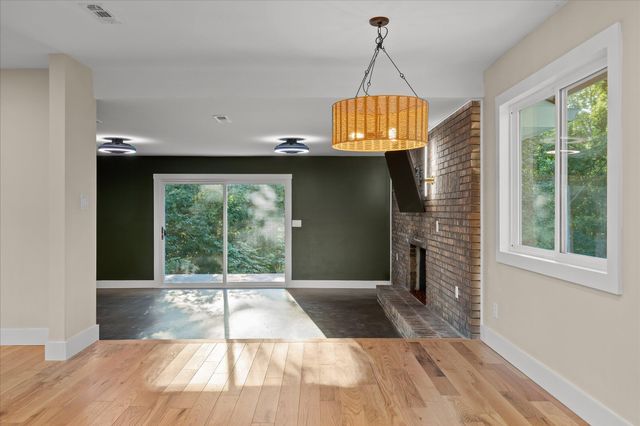 25 Holiday Lane, Chattanooga, TN 37415