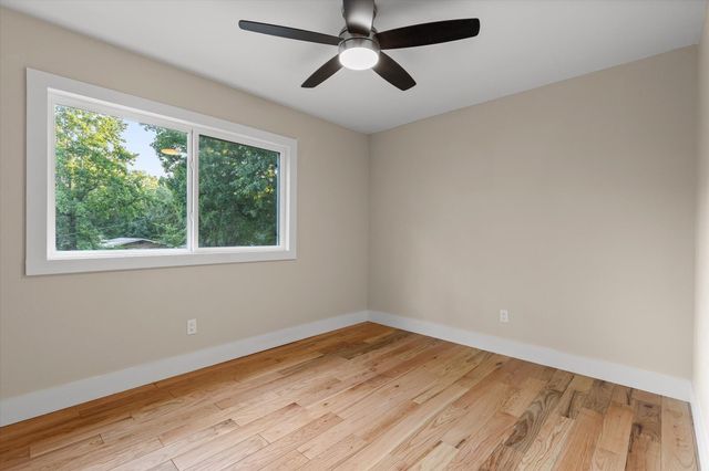 25 Holiday Lane, Chattanooga, TN 37415