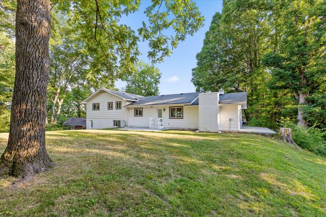 25 Holiday Lane, Chattanooga, TN 37415