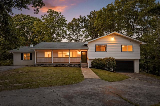25 Holiday Lane, Chattanooga, TN 37415
