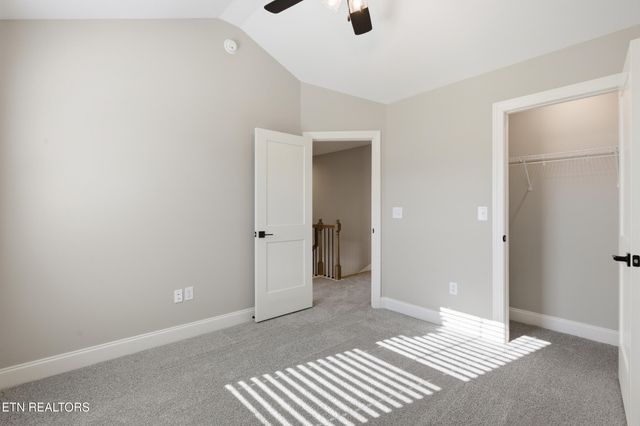 1816 Melton Meadows Drive, Maryville, TN 37803