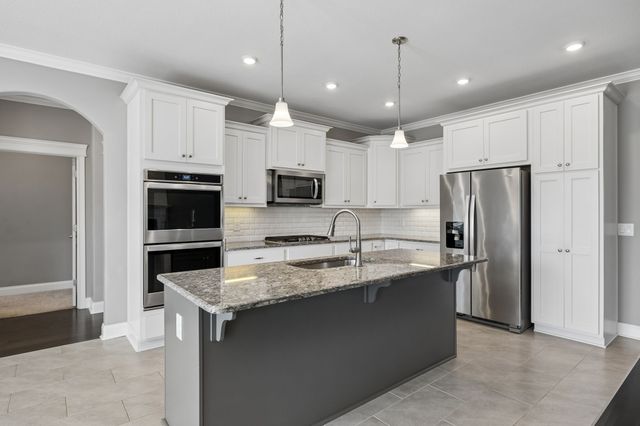 1045 Black Gum Ln, Clarksville, TN 37043