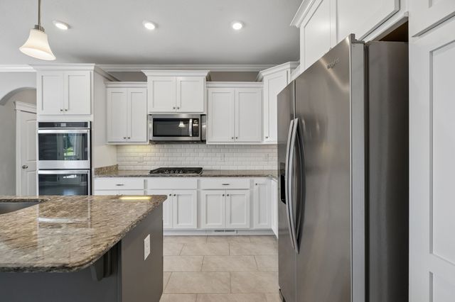 1045 Black Gum Ln, Clarksville, TN 37043