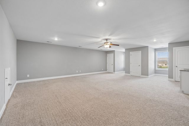 1045 Black Gum Ln, Clarksville, TN 37043