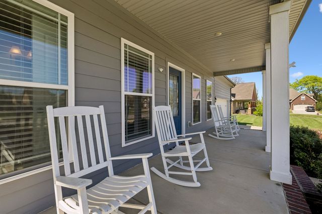 1045 Black Gum Ln, Clarksville, TN 37043