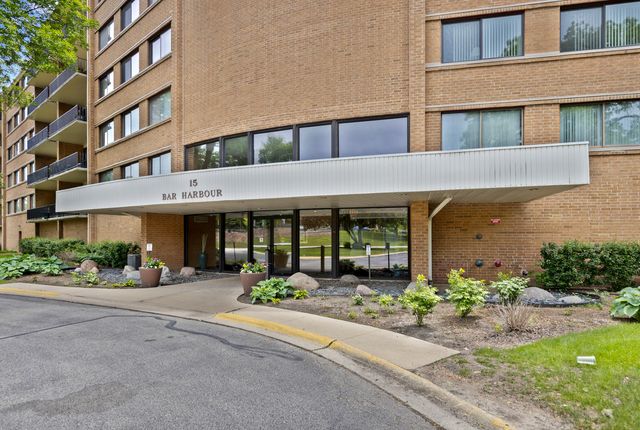 15 Bar Harbour Road 4F, Schaumburg, IL 60193