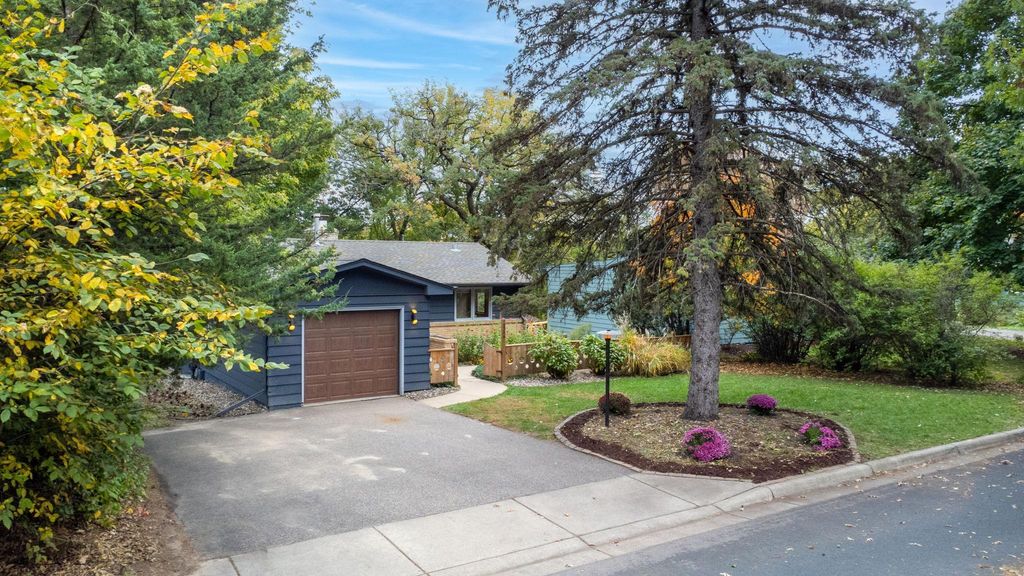 3346 Kyle Avenue N, Golden Valley, MN 55422 — exterior