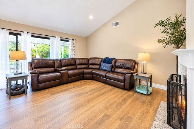 31831 Saint Pierre Lane, Lake Elsinore, CA 92530