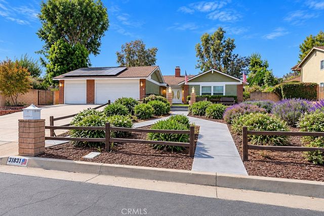 31831 Saint Pierre Lane, Lake Elsinore, CA 92530