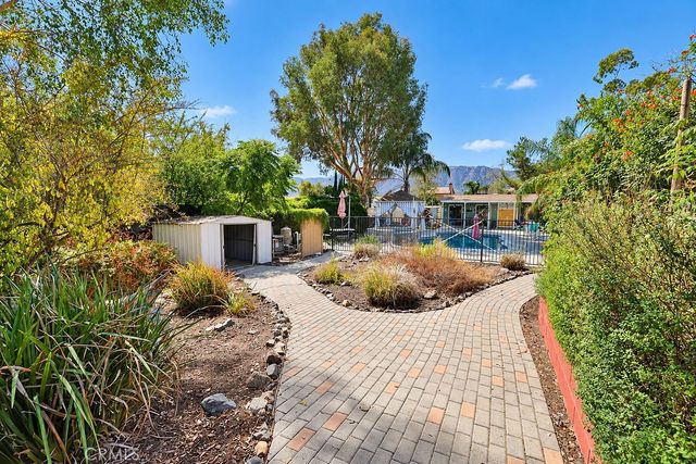 31831 Saint Pierre Lane, Lake Elsinore, CA 92530