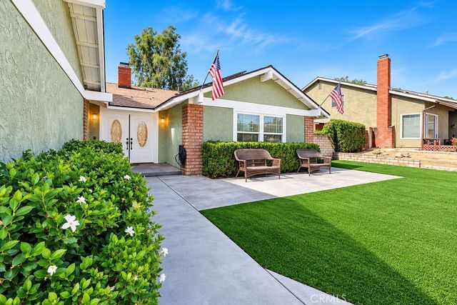 31831 Saint Pierre Lane, Lake Elsinore, CA 92530