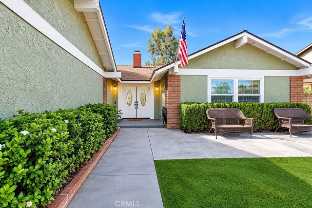 31831 Saint Pierre Lane, Lake Elsinore, CA 92530
