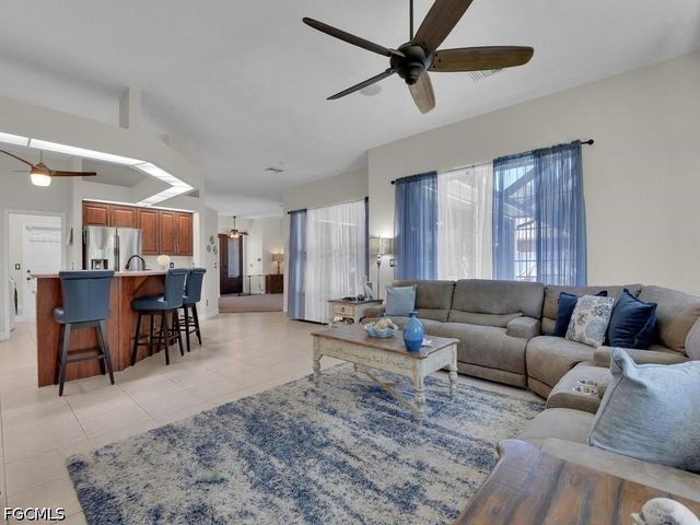 505 SE 29th ST, Cape Coral, FL 33904