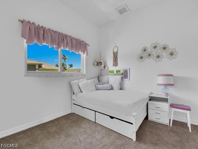 505 SE 29th ST, Cape Coral, FL 33904