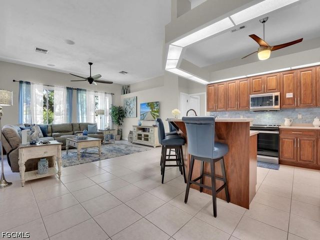505 SE 29th ST, Cape Coral, FL 33904
