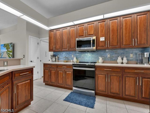 505 SE 29th ST, Cape Coral, FL 33904