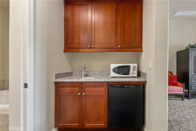 48796 Classic, La Quinta, CA 92253