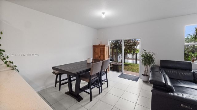 5544 NW 27th Pl, Lauderhill, FL 33313