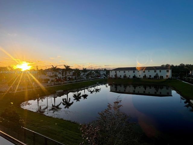 5544 NW 27th Pl, Lauderhill, FL 33313