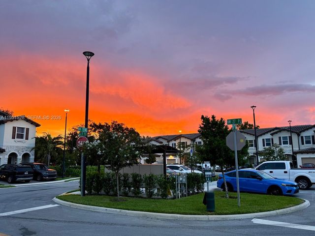 5544 NW 27th Pl, Lauderhill, FL 33313