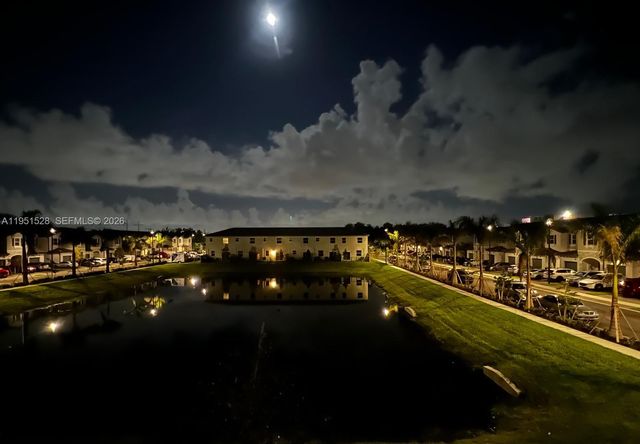 5544 NW 27th Pl, Lauderhill, FL 33313