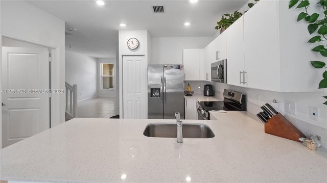 5544 NW 27th Pl, Lauderhill, FL 33313