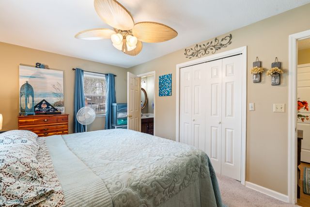 111 Curtis Dr, Waverly, TN 37185