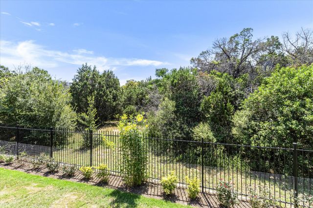 5820 Harper Park DR 3, Austin, TX 78735