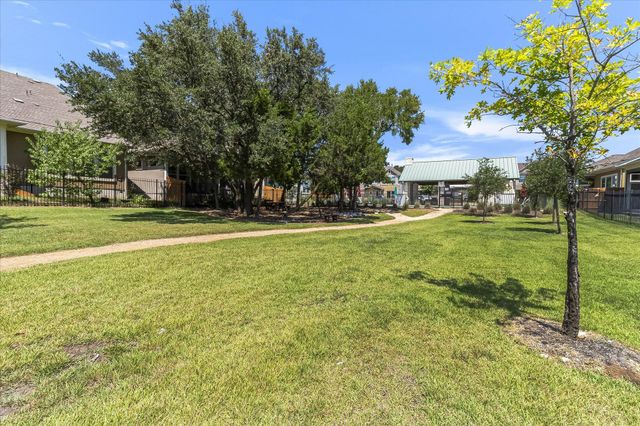 5820 Harper Park DR 3, Austin, TX 78735