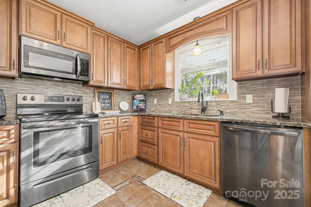 2713 Faith Lane, Indian Trail, NC 28079