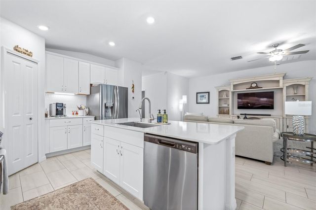 8969 LITTLE BLUESTEM DRIVE, Land O Lakes, FL 34637