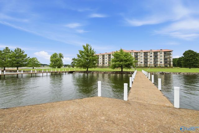 12100 Two Rivers Drive B2-2, Athens, AL 35611