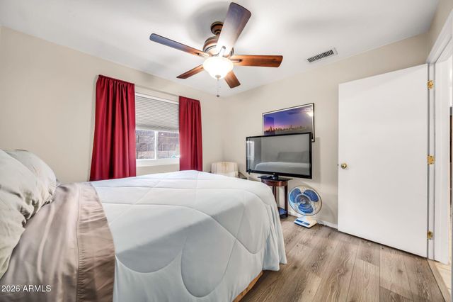 17424 N 1ST Avenue, Phoenix, AZ 85023