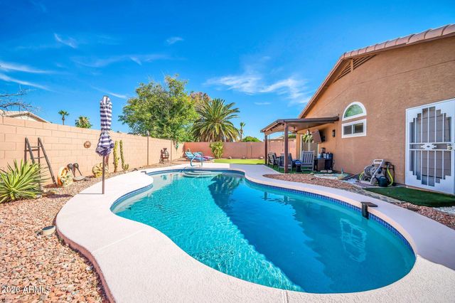 17424 N 1ST Avenue, Phoenix, AZ 85023