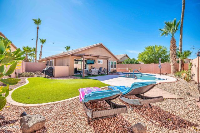 17424 N 1ST Avenue, Phoenix, AZ 85023