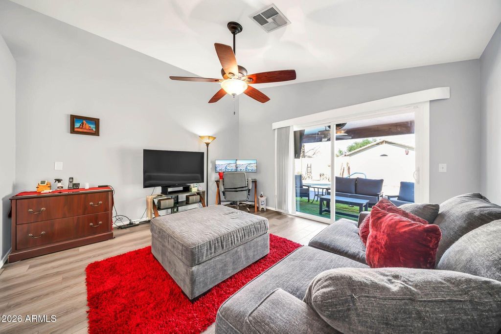 17424 N 1ST Avenue, Phoenix, AZ 85023 — photo 5