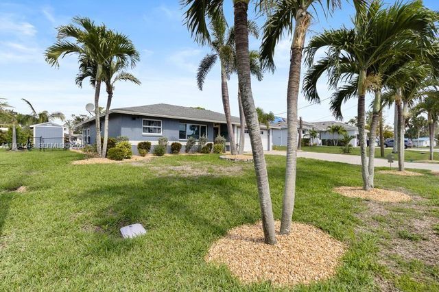 5287 Tiffany Court, Cape Coral, FL 33904