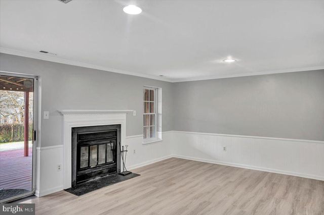 8530 LONDON BRIDGE WAY, Lutherville Timonium, MD 21093