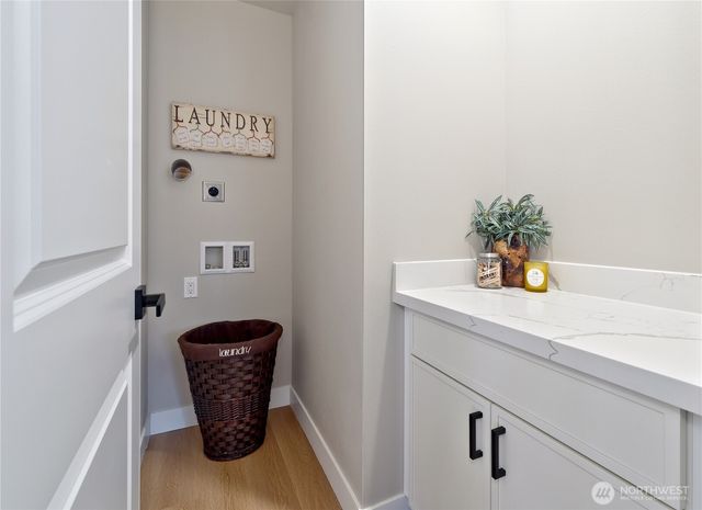 4834 25th Avenue SW, Seattle, WA 98106