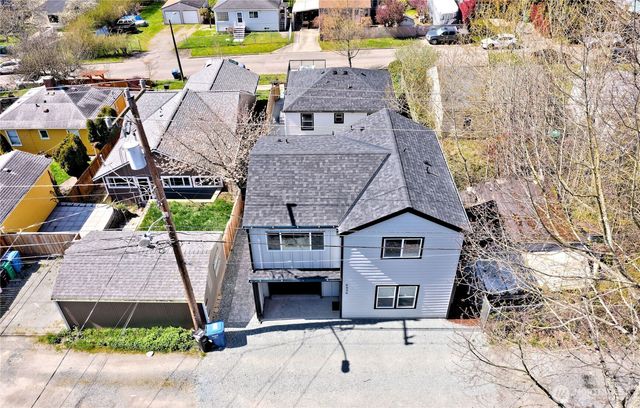 4834 25th Avenue SW, Seattle, WA 98106