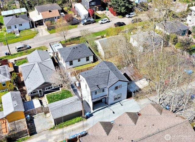 4834 25th Avenue SW, Seattle, WA 98106