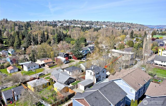 4834 25th Avenue SW, Seattle, WA 98106