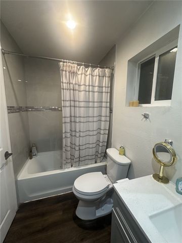 7845 Sausalito, West Hills, CA 91304