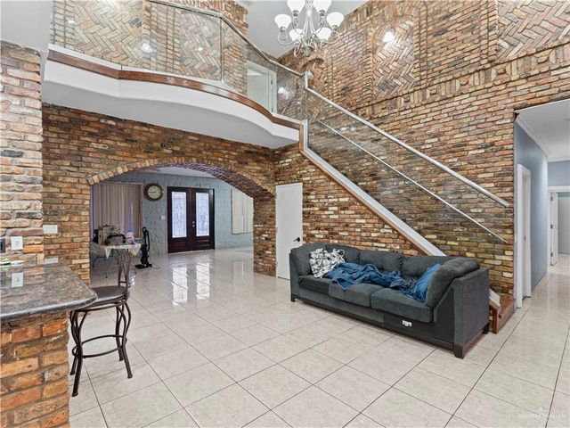 5512 Lakota Drive, Edinburg, TX 78542