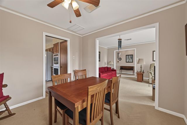 8410 Twin Hills Drive, Houston, TX 77071