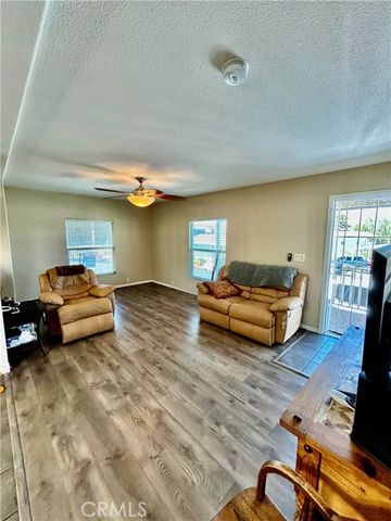 1536 S State Street 99, Hemet, CA 92543