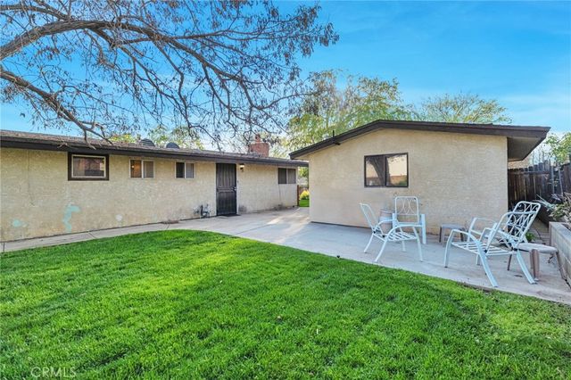 27636 Seco Canyon Road, Saugus, CA 91350