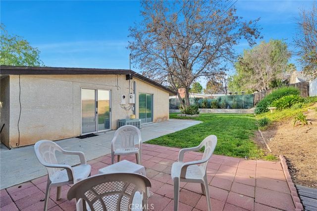 27636 Seco Canyon Road, Saugus, CA 91350