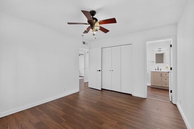 6035 Staubach Avenue NW, Albuquerque, NM 87120