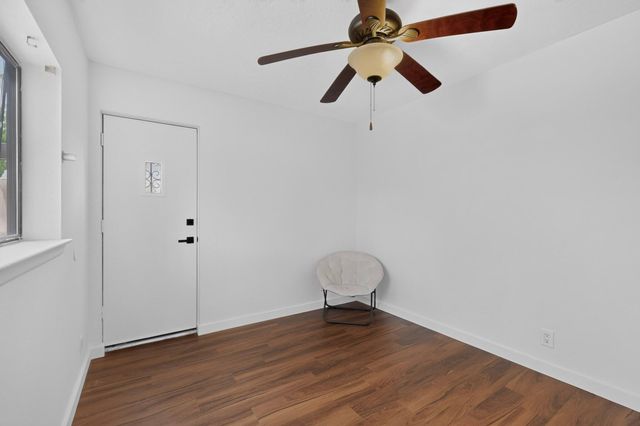 6035 Staubach Avenue NW, Albuquerque, NM 87120